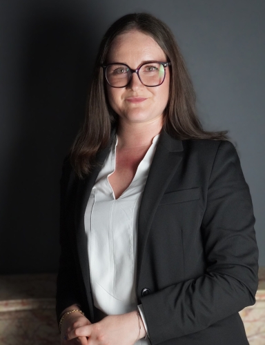 Photo de Ma&icirc;tre Laura GROS